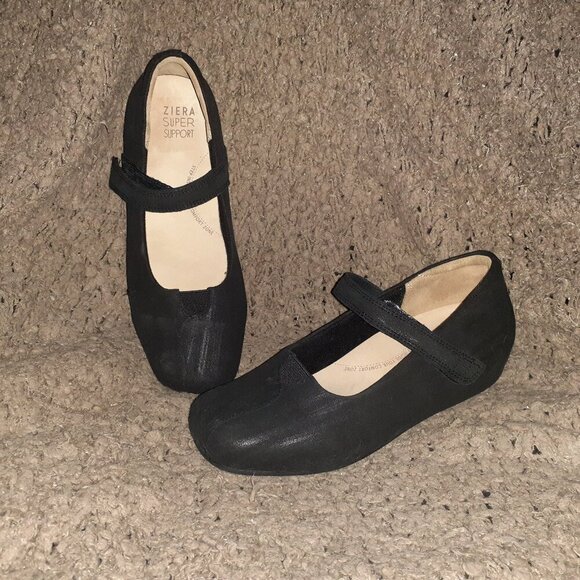 ZIERA RIVAL-Black Nubuck Mary Janes-Hidden Heel-Sz 7.5-Near Mint - Picture 1 of 8